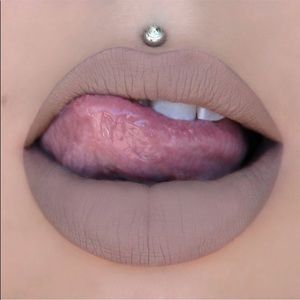 Jeffree Star Velour Liquid Lipstick - Posh Spice